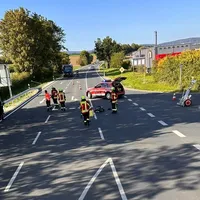 2023-09-08_VU-Motorrad_Ponnathkreuzung_FF-KEM_1.jpg