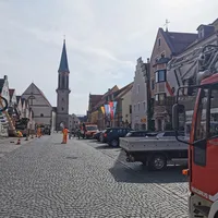 2021-04-30_thl_ff-kem_maibaum_stadtplatz_1.jpg