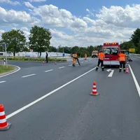 2023-07-17_ff-kem_schotter-fahrbahn_1.jpg