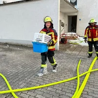 2022-08-22_waldeck_dachstuhlbrand_ff-kem_9.jpg
