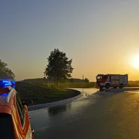 2022-06-19_sonstige-tatigkeit_bewassernkreisverkehr_ff-kem_1.jpg