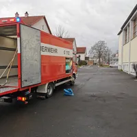 2023-02-01_ff-kem_thl-strasse-reinigen_1.jpg