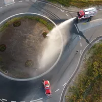 2022-06-19_sonstigetatigkeit_bewassernkreisverkehr_ff-kem_2.jpg