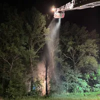 2022-05-29_speichersdorf_guttenthau_brand-wald_ff-kem_3.jpg