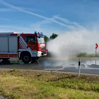 2022-06-14_sonstige-hilfeleistung_kreisverkehr_st2665_ff_kem_1.jpg