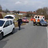 2021-03-09_verkehrsunfall_kemnath_denzmichael_4.jpg