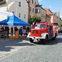 2023-08-26_FF-KEM_Verkehrslenkung_Oldtimertreffen_2.jpg