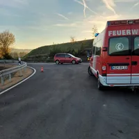 2022-10-17_st2665_verkehrssicherung_ff-kem_2.jpg